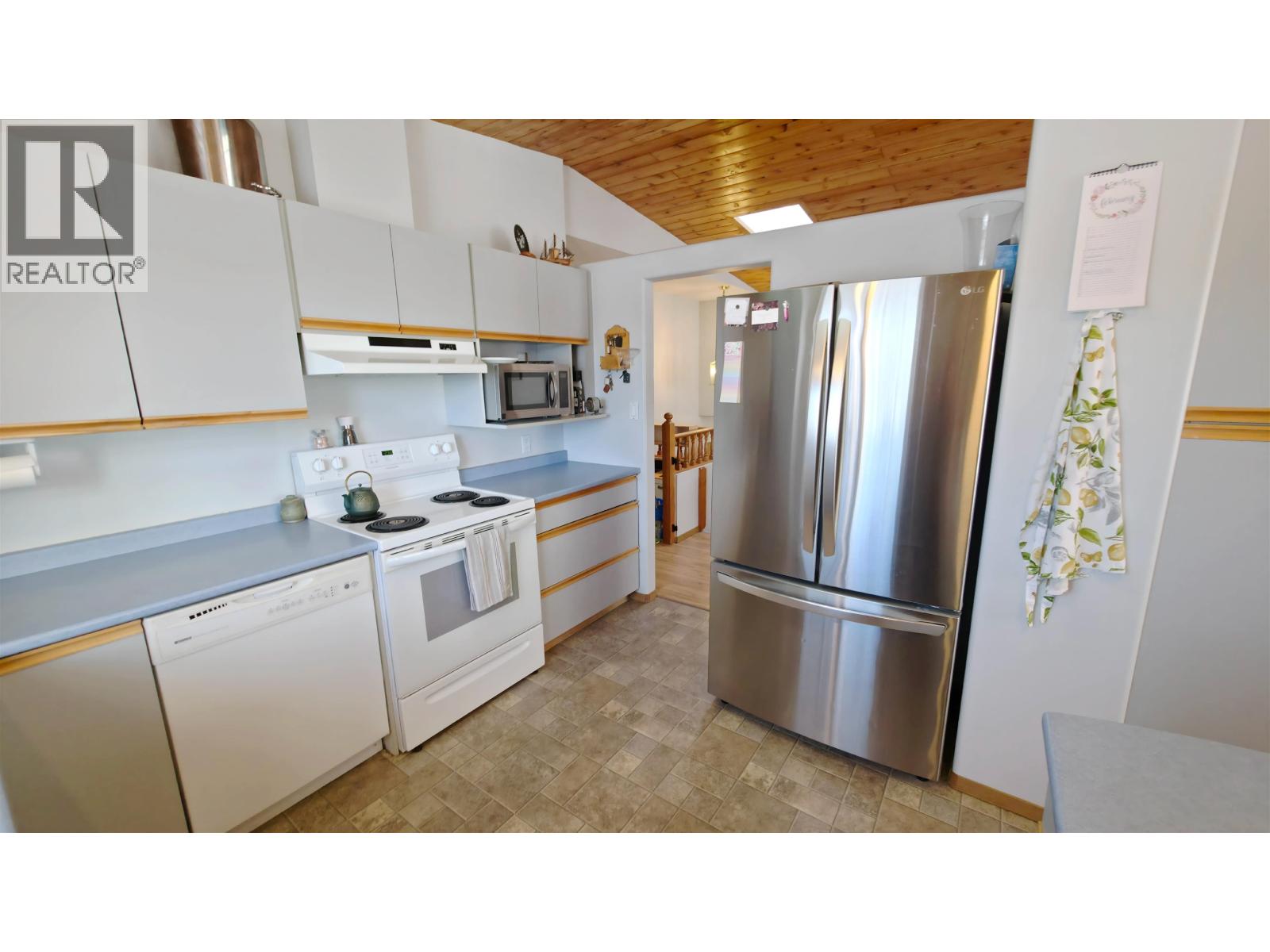 1982 Elliott Crescent, Houston, British Columbia  V0J 1Z0 - Photo 18 - R3093047