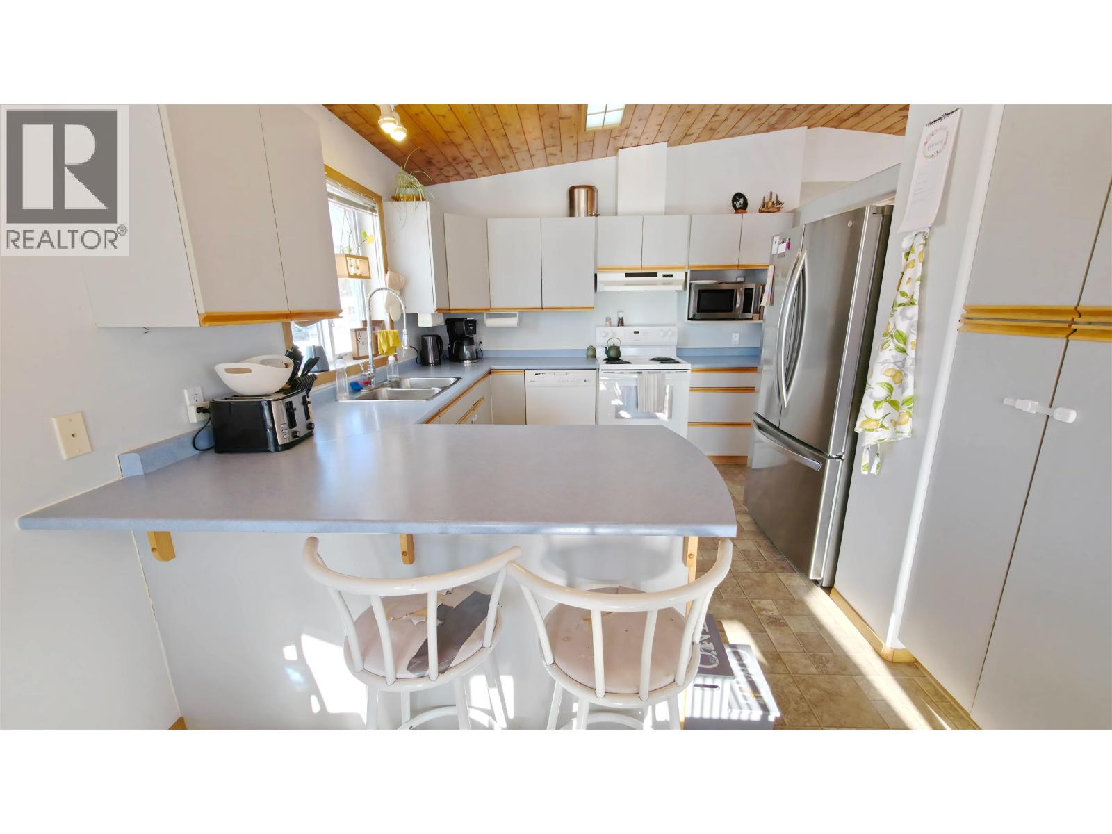 1982 Elliott Crescent, Houston, British Columbia  V0J 1Z0 - Photo 13 - R3093047