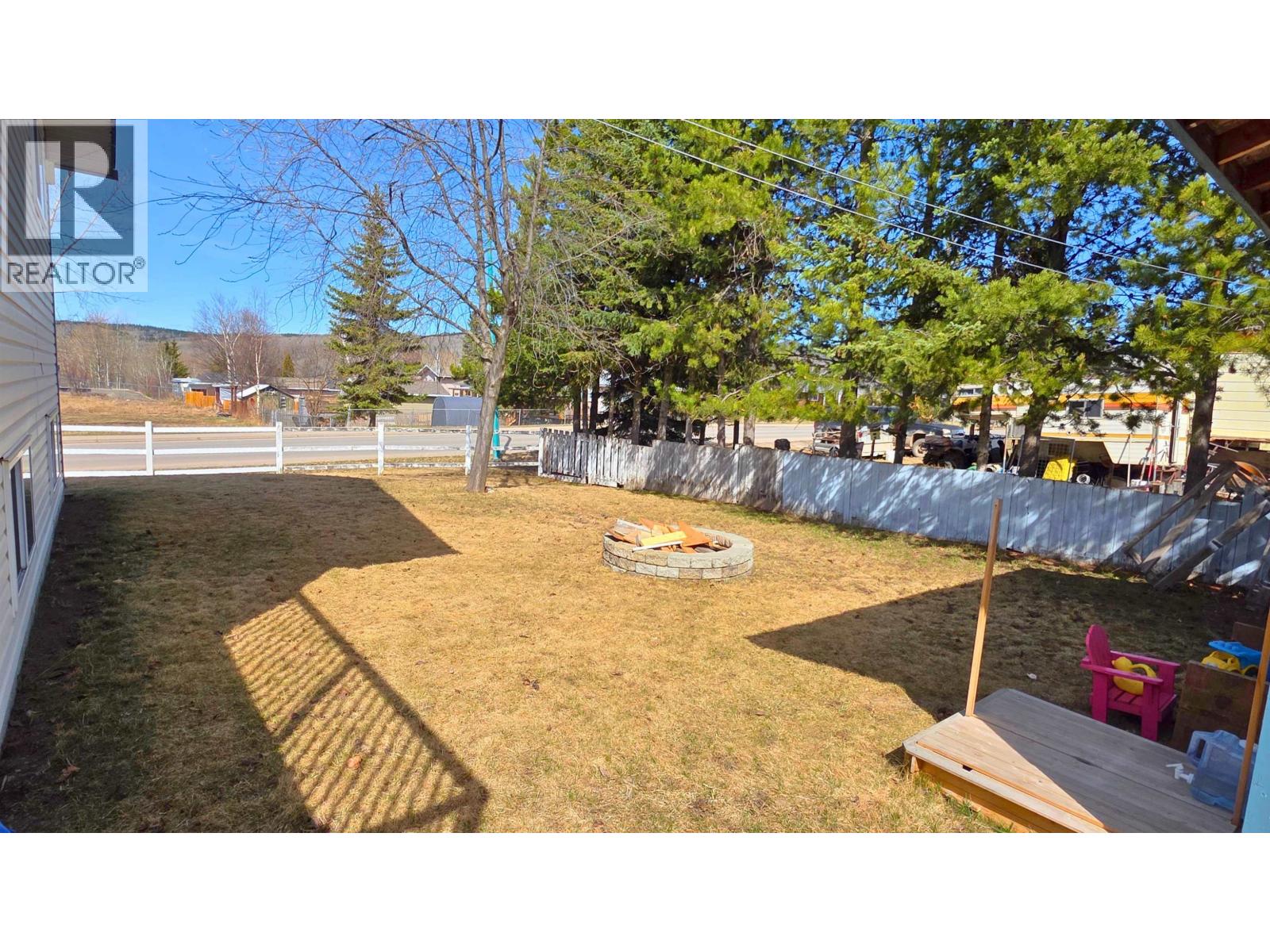 1982 Elliott Crescent, Houston, British Columbia  V0J 1Z0 - Photo 38 - R3093047