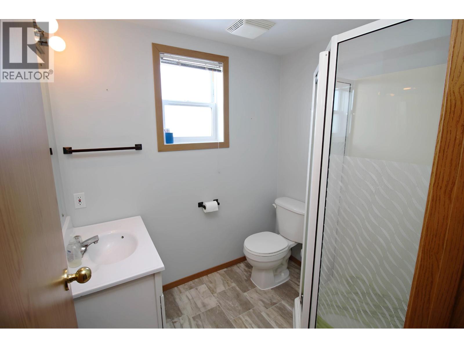 1982 Elliott Crescent, Houston, British Columbia  V0J 1Z0 - Photo 31 - R3093047