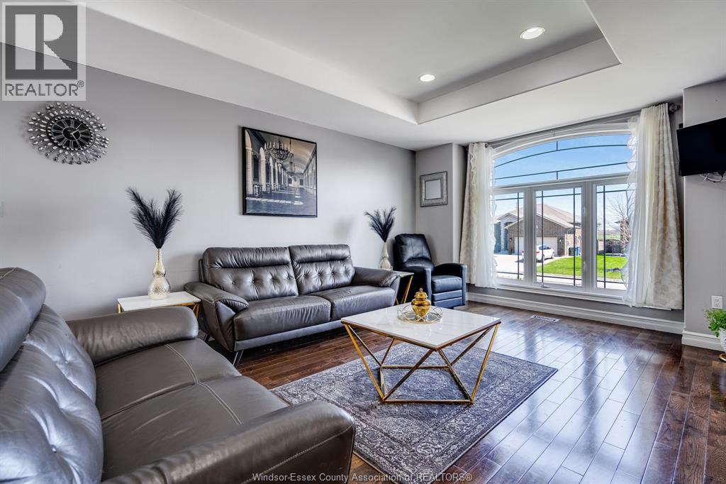 53 Antonio, Leamington, Ontario  N8H 5P8 - Photo 5 - 26008186