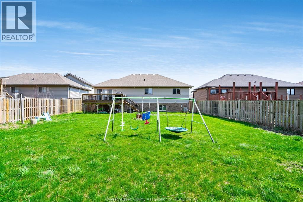 53 Antonio, Leamington, Ontario  N8H 5P8 - Photo 38 - 26008186