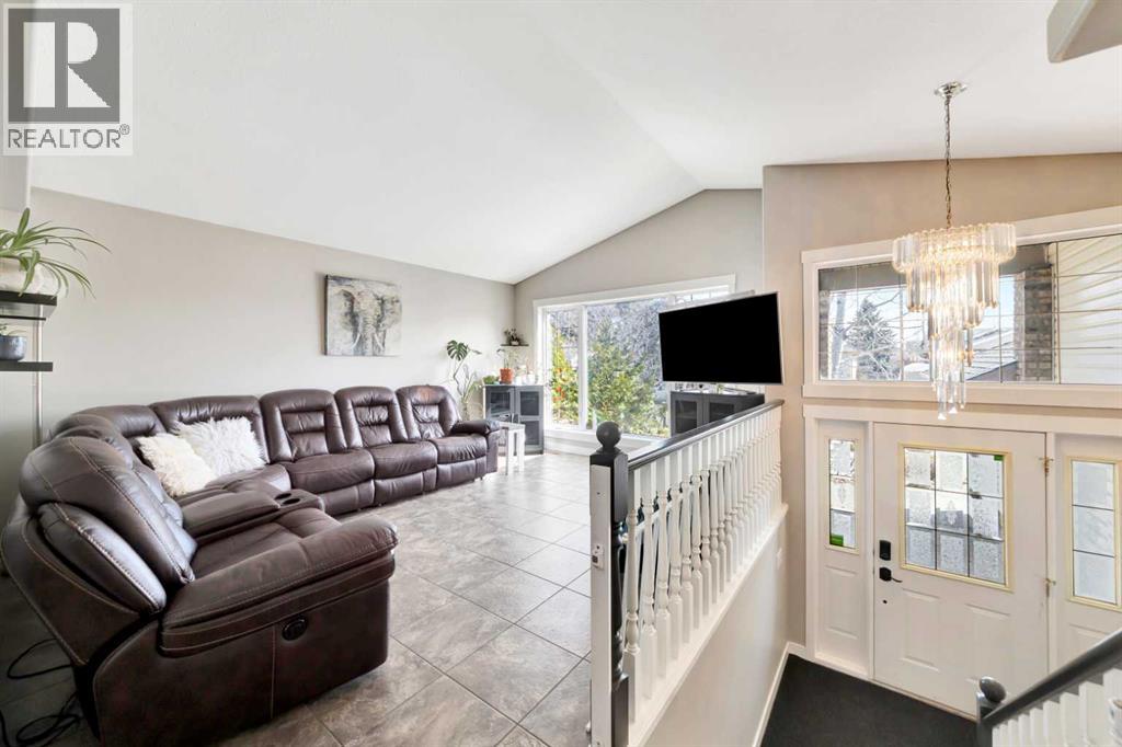 3308 63 Avenue, Lloydminster, Alberta  T9V 2V9 - Photo 6 - A2301792