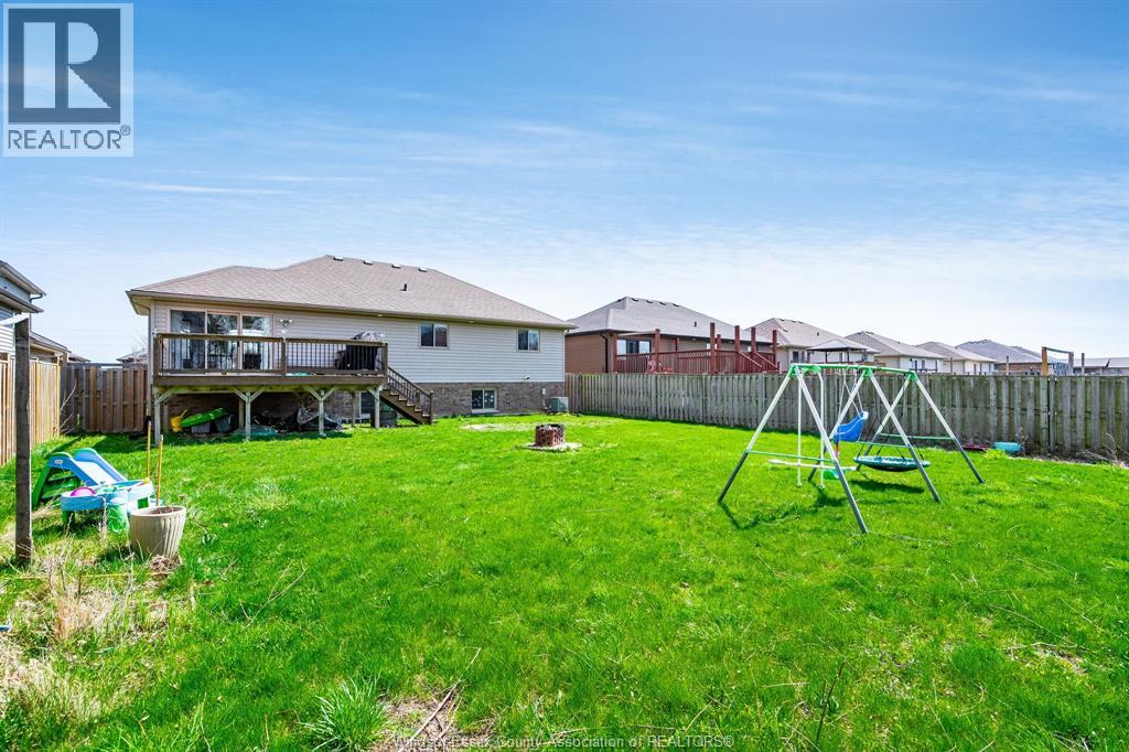 53 Antonio, Leamington, Ontario  N8H 5P8 - Photo 39 - 26008186