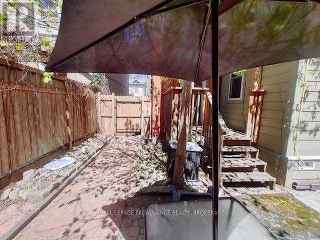 40 Ordnance Street, Kingston, Ontario  K7K 1G4 - Photo 2 - X13021736