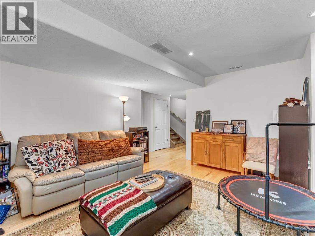 113 Vista Road Se, Medicine Hat, Alberta  T1B 4X6 - Photo 31 - A2302542