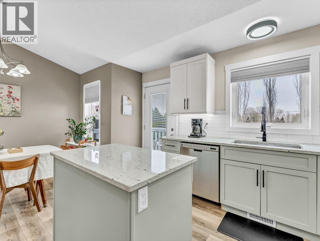 113 Vista Road Se, Medicine Hat, Alberta  T1B 4X6 - Photo 16 - A2302542