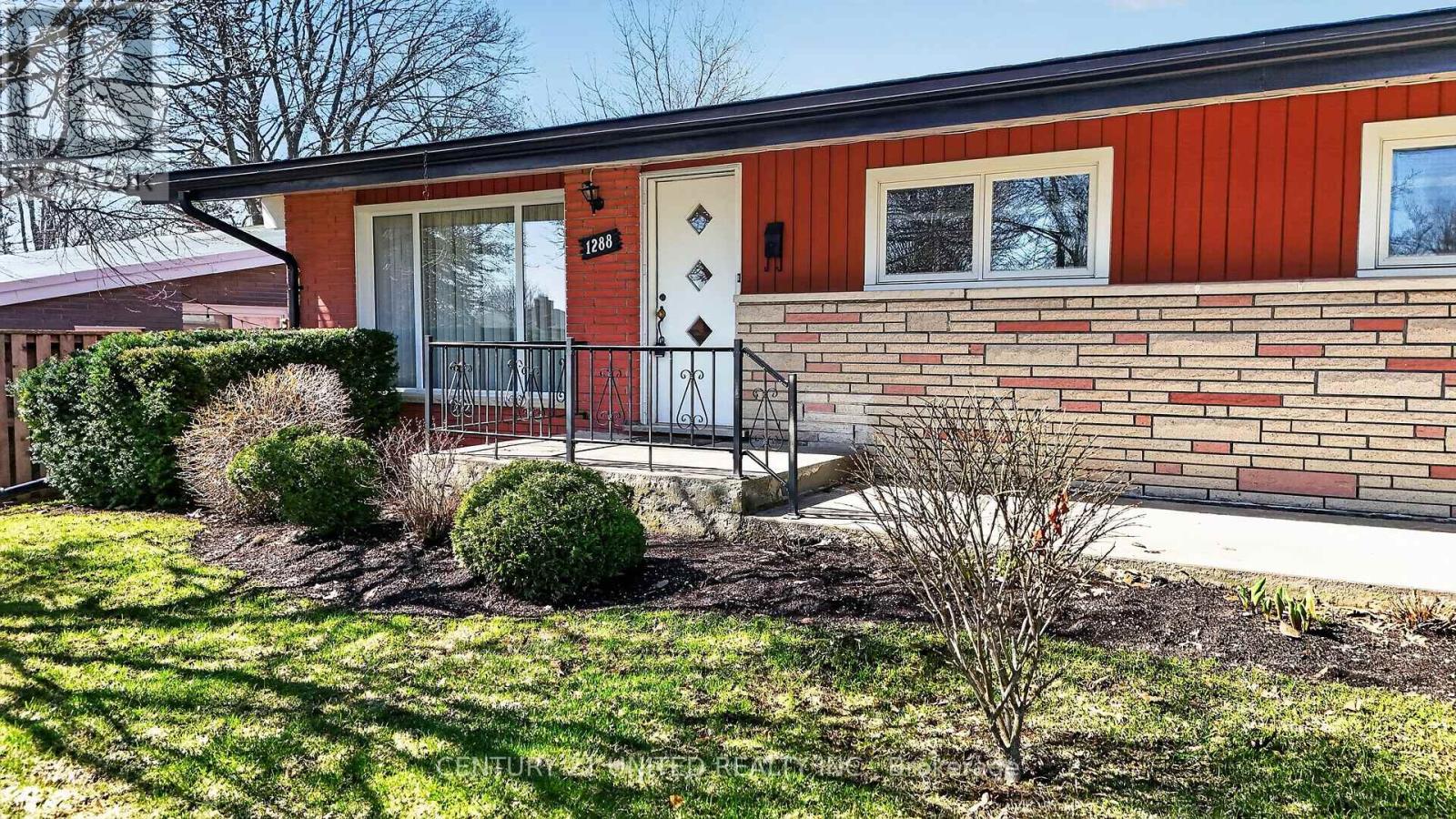 1288 Algonquin Boulevard, Peterborough, Ontario  K9H 6N5 - Photo 5 - X13021810