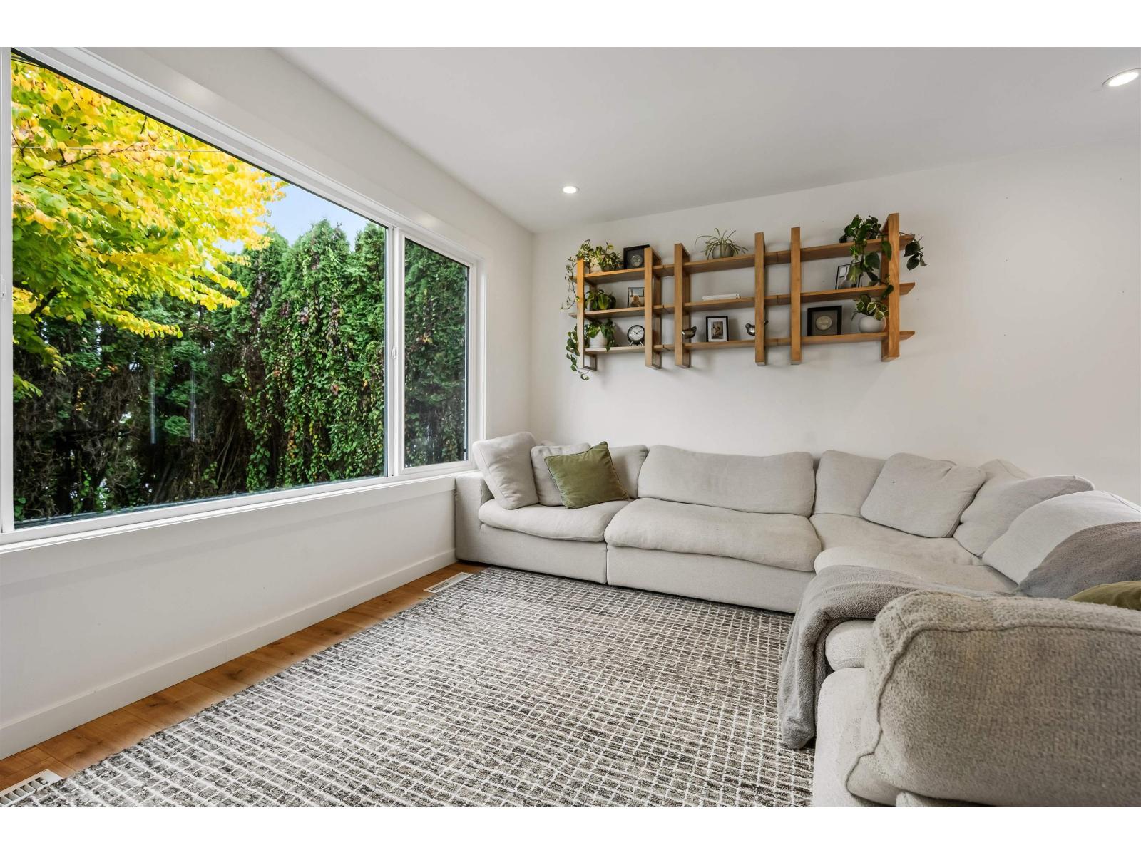 9046 Broadway Street, Chilliwack Proper South, Chilliwack, British Columbia  V2P 5W1 - Photo 6 - R3110488