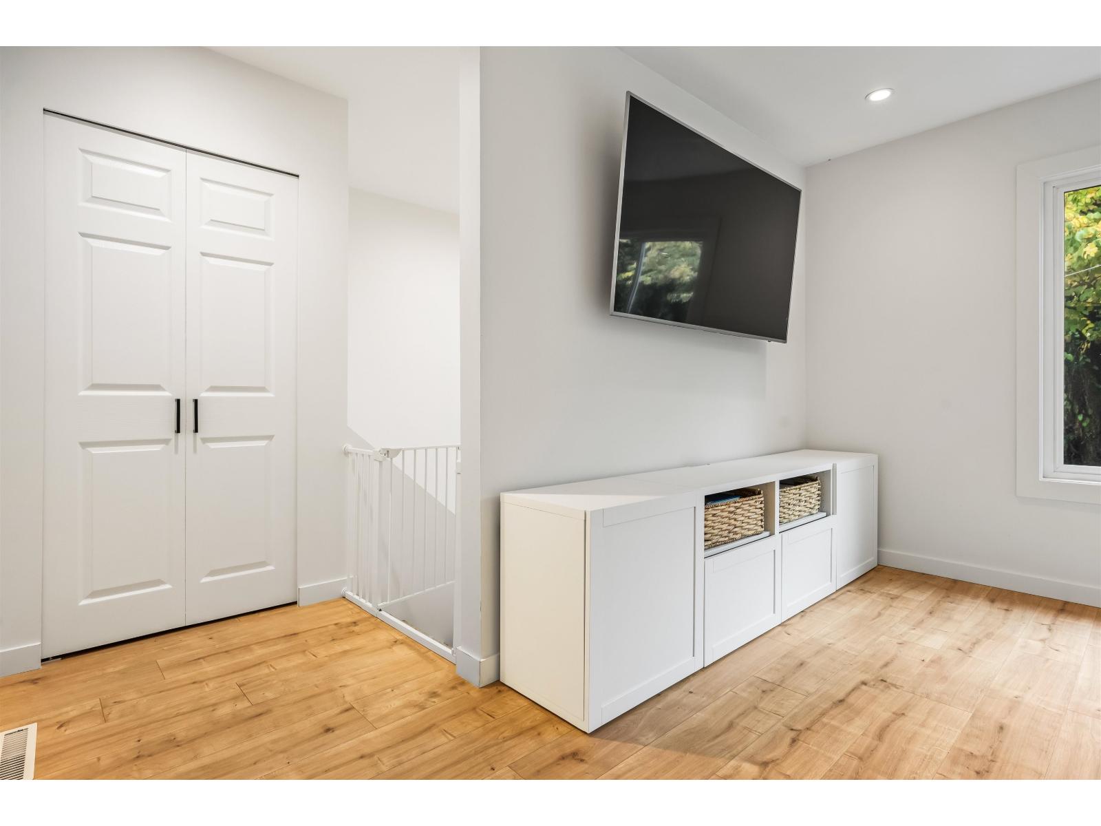 9046 Broadway Street, Chilliwack Proper South, Chilliwack, British Columbia  V2P 5W1 - Photo 5 - R3110488