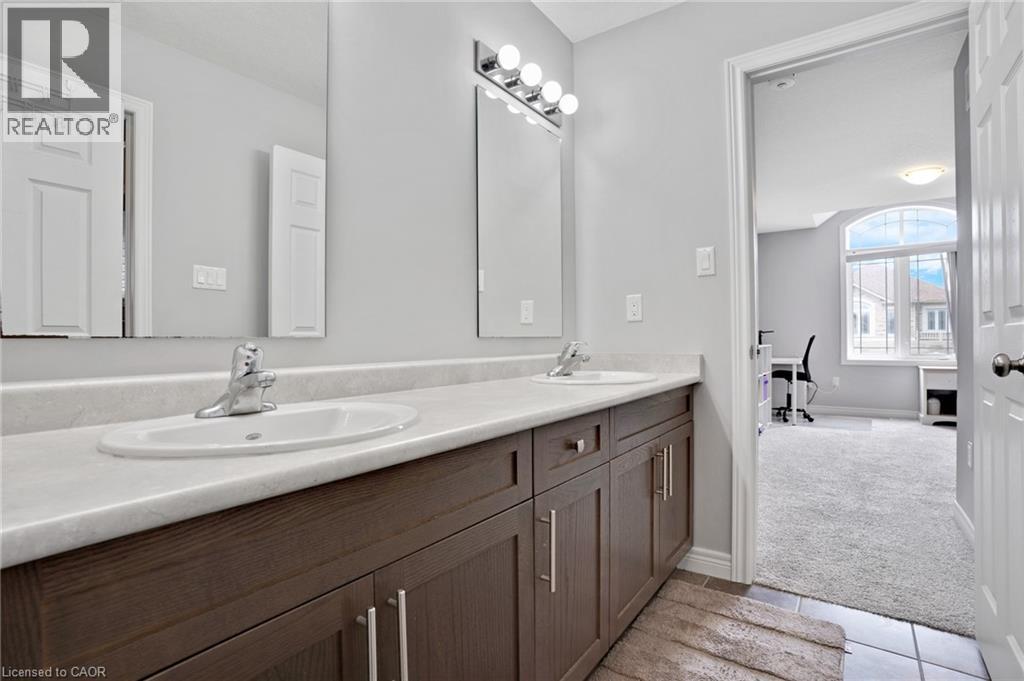 341 Rivertrail Avenue, Kitchener, Ontario  N2A 0K4 - Photo 35 - 40821906