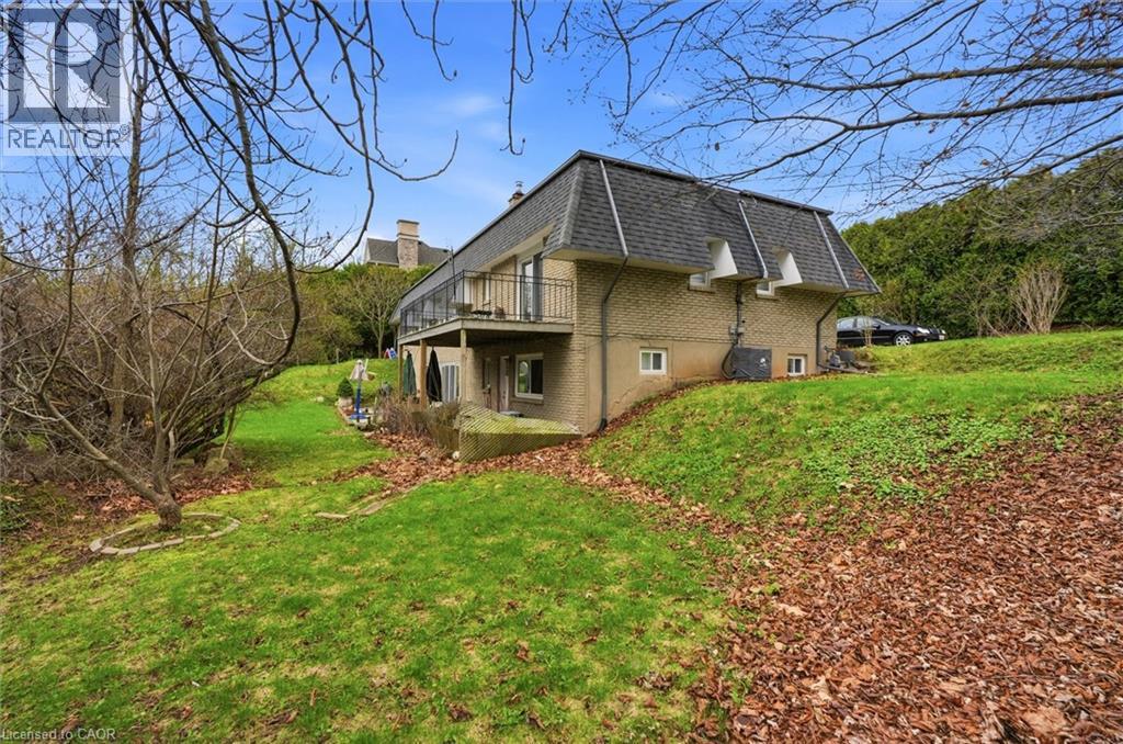 1310 Beaufort Drive, Burlington, Ontario  L7P 4V9 - Photo 4 - 40822009