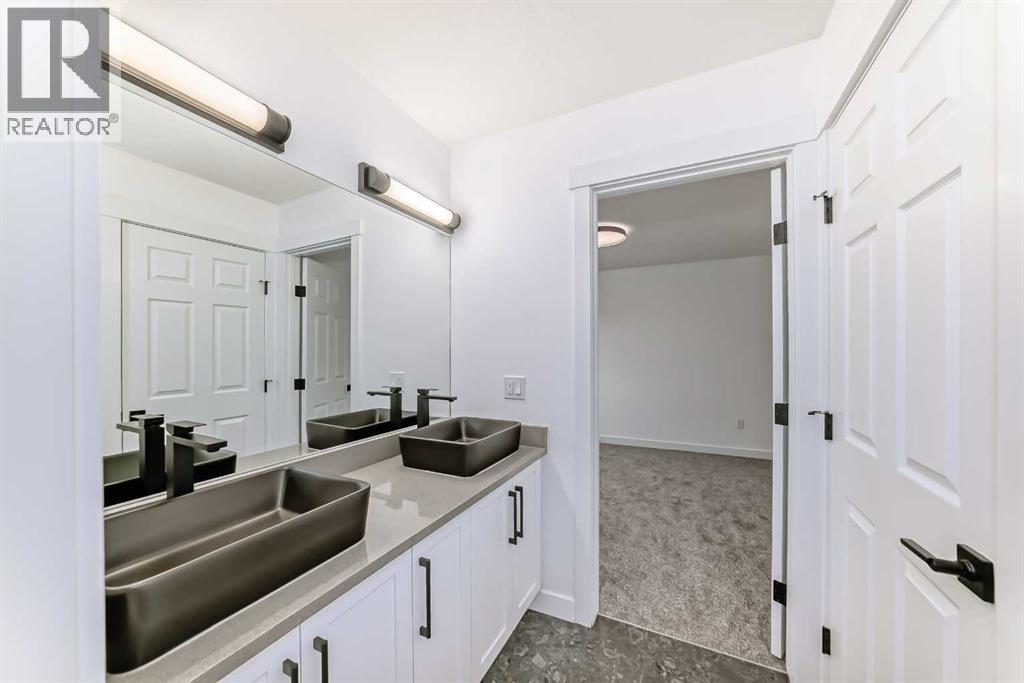 267 Chelsea Heath, Chestermere, Alberta  T1X 2N4 - Photo 36 - A2295827