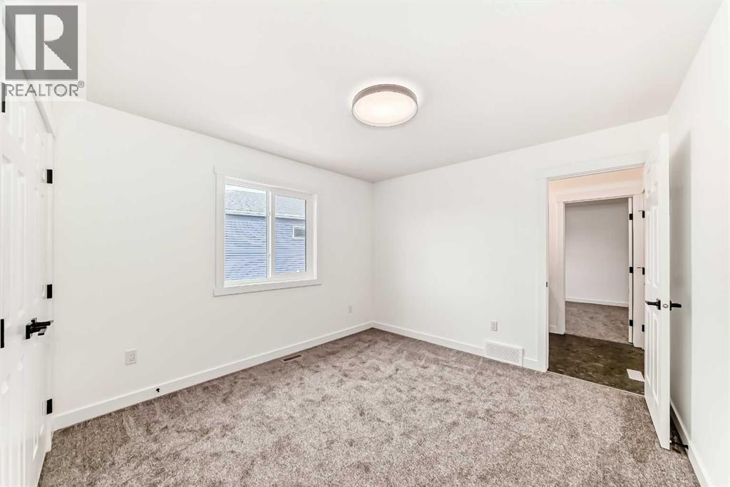 267 Chelsea Heath, Chestermere, Alberta  T1X 2N4 - Photo 34 - A2295827