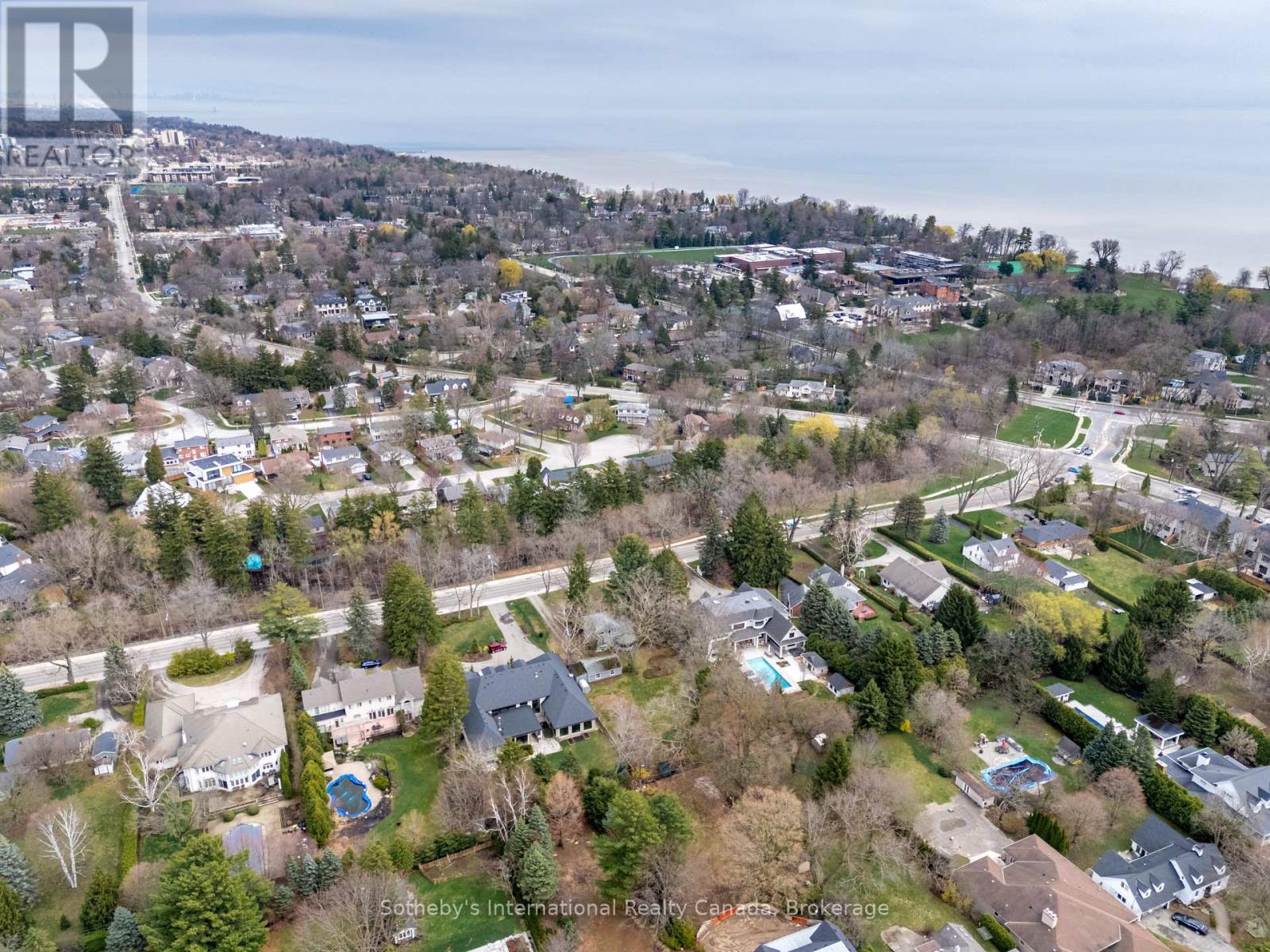 362 Fourth Line, Oakville, Ontario  L6L 5A4 - Photo 26 - W12754188