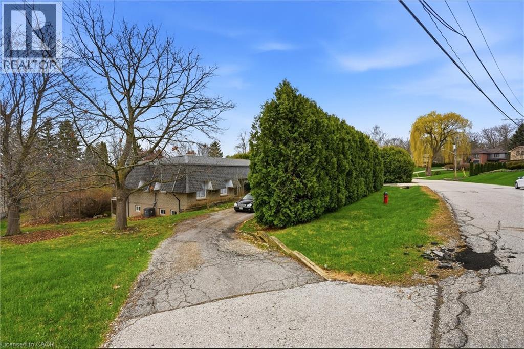 1310 Beaufort Drive, Burlington, Ontario  L7P 4V9 - Photo 12 - 40822009