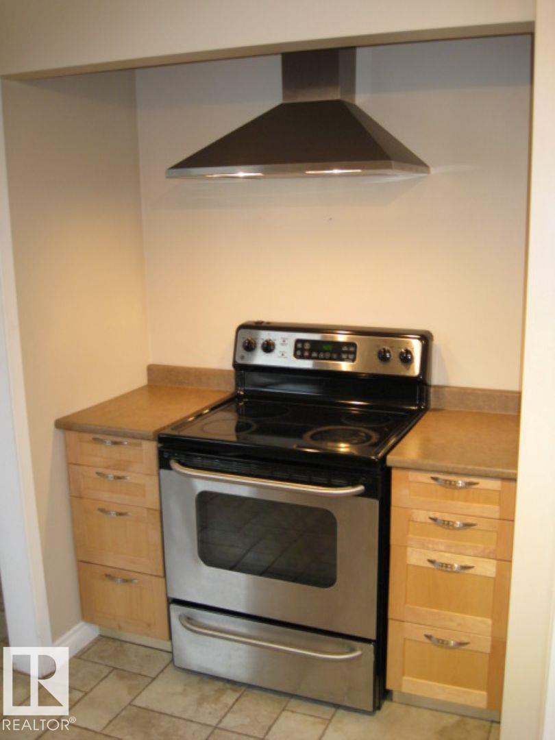 12720 135 Av NW, Edmonton, Alberta  T5L 3X5 - Photo 11 - E4483102