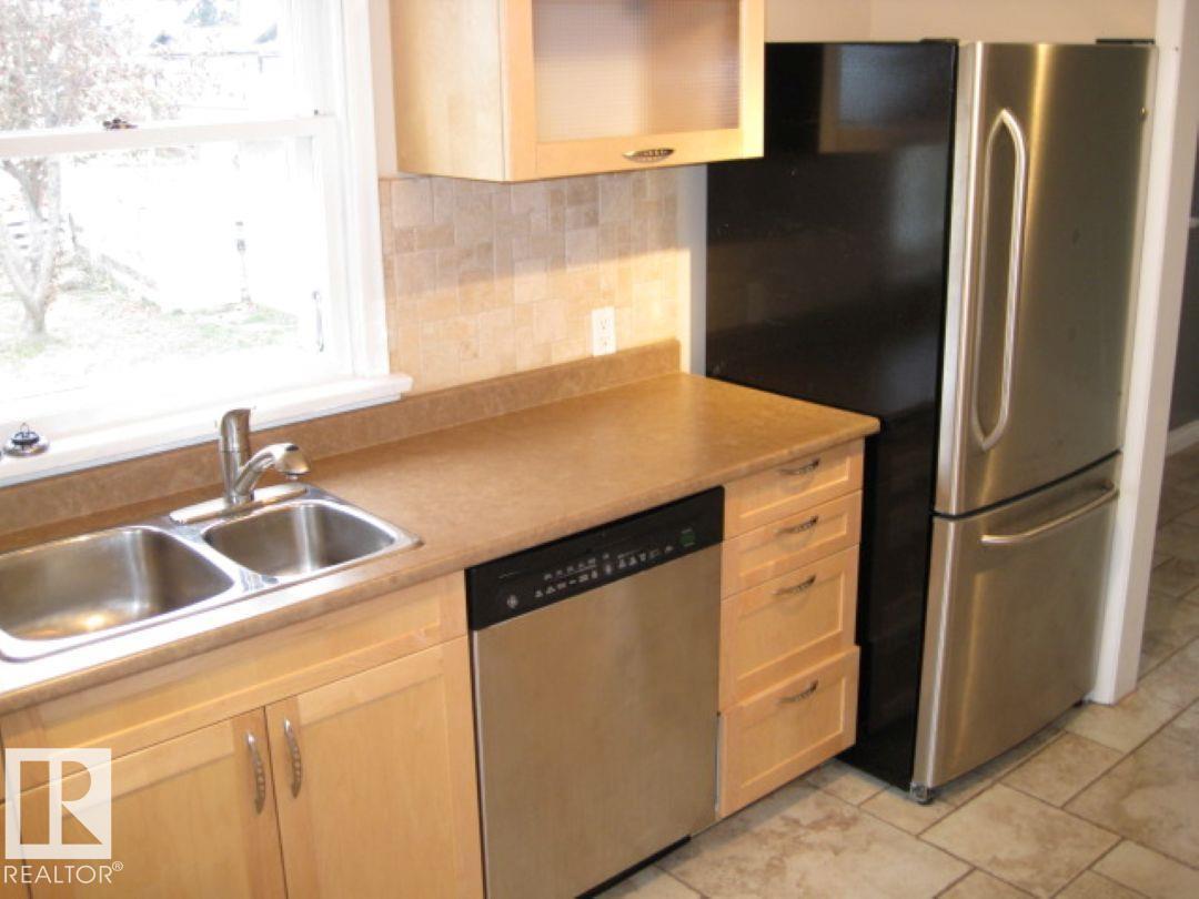 12720 135 Av NW, Edmonton, Alberta  T5L 3X5 - Photo 9 - E4483102