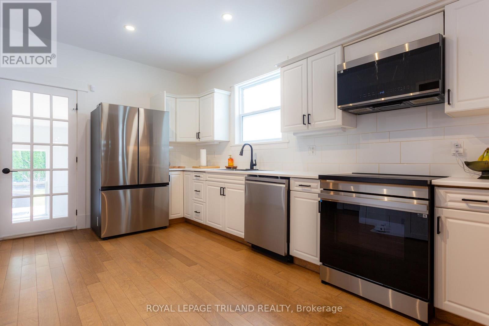 21 Maple Street, St. Thomas, Ontario  N5R 1Y8 - Photo 12 - X13021798