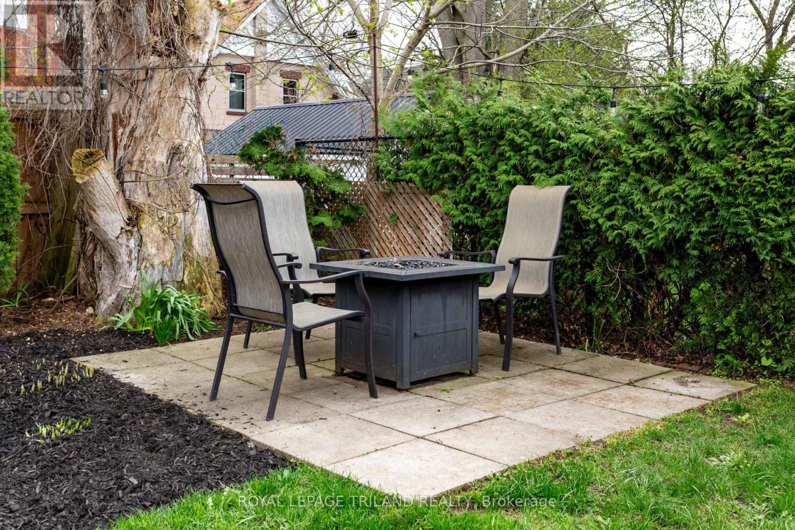 21 Maple Street, St. Thomas, Ontario  N5R 1Y8 - Photo 33 - X13021798