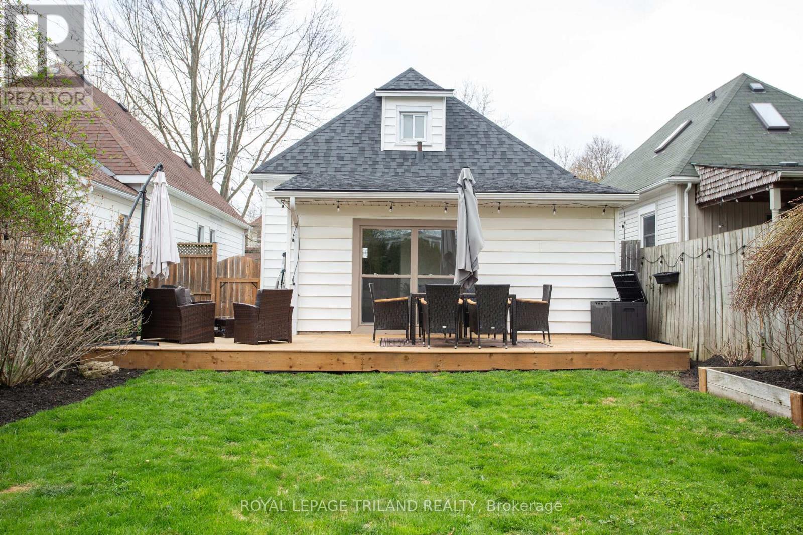 21 Maple Street, St. Thomas, Ontario  N5R 1Y8 - Photo 34 - X13021798