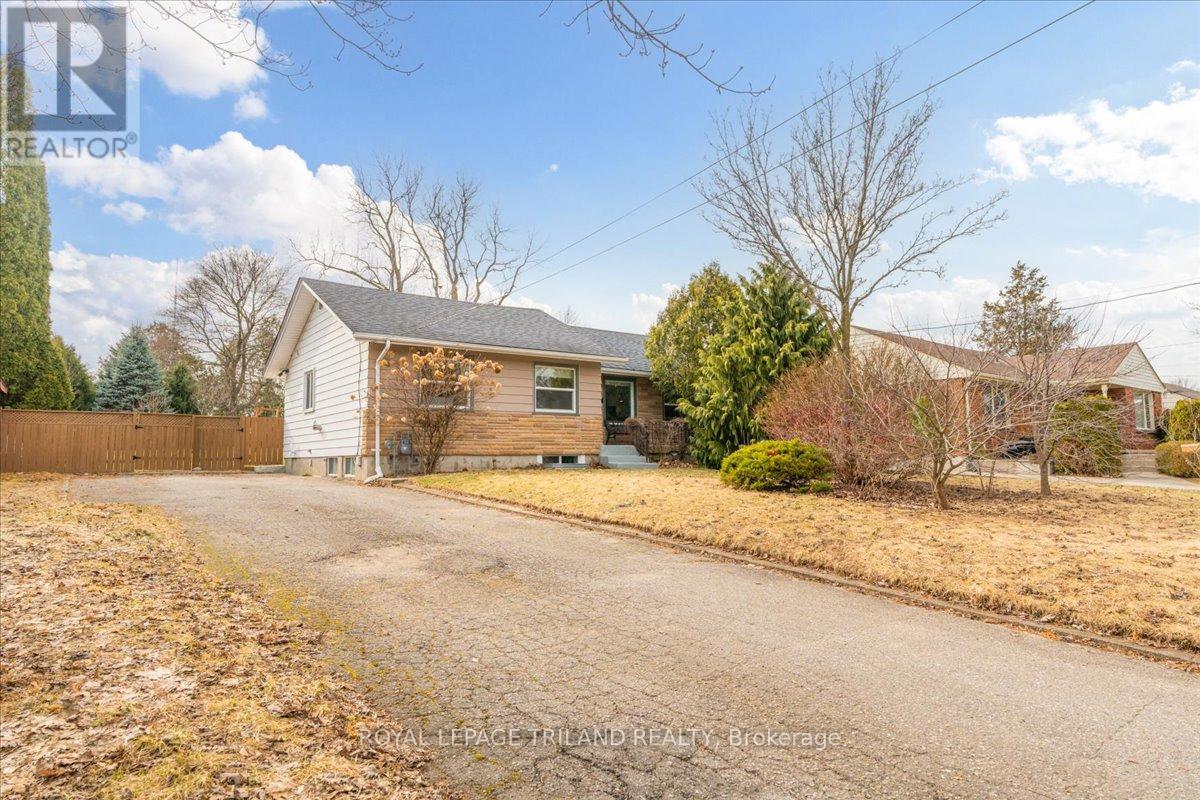 363 Reynolds Road, London South, Ontario  N6K 2P8 - Photo 2 - X13021846