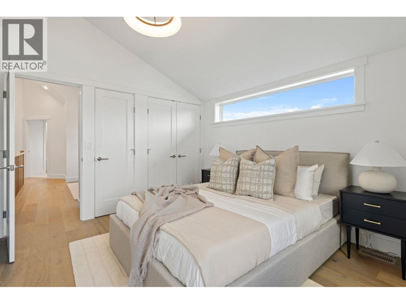 2 326 W 14th Street, North Vancouver, British Columbia  V7M 1P6 - Photo 19 - R3113296