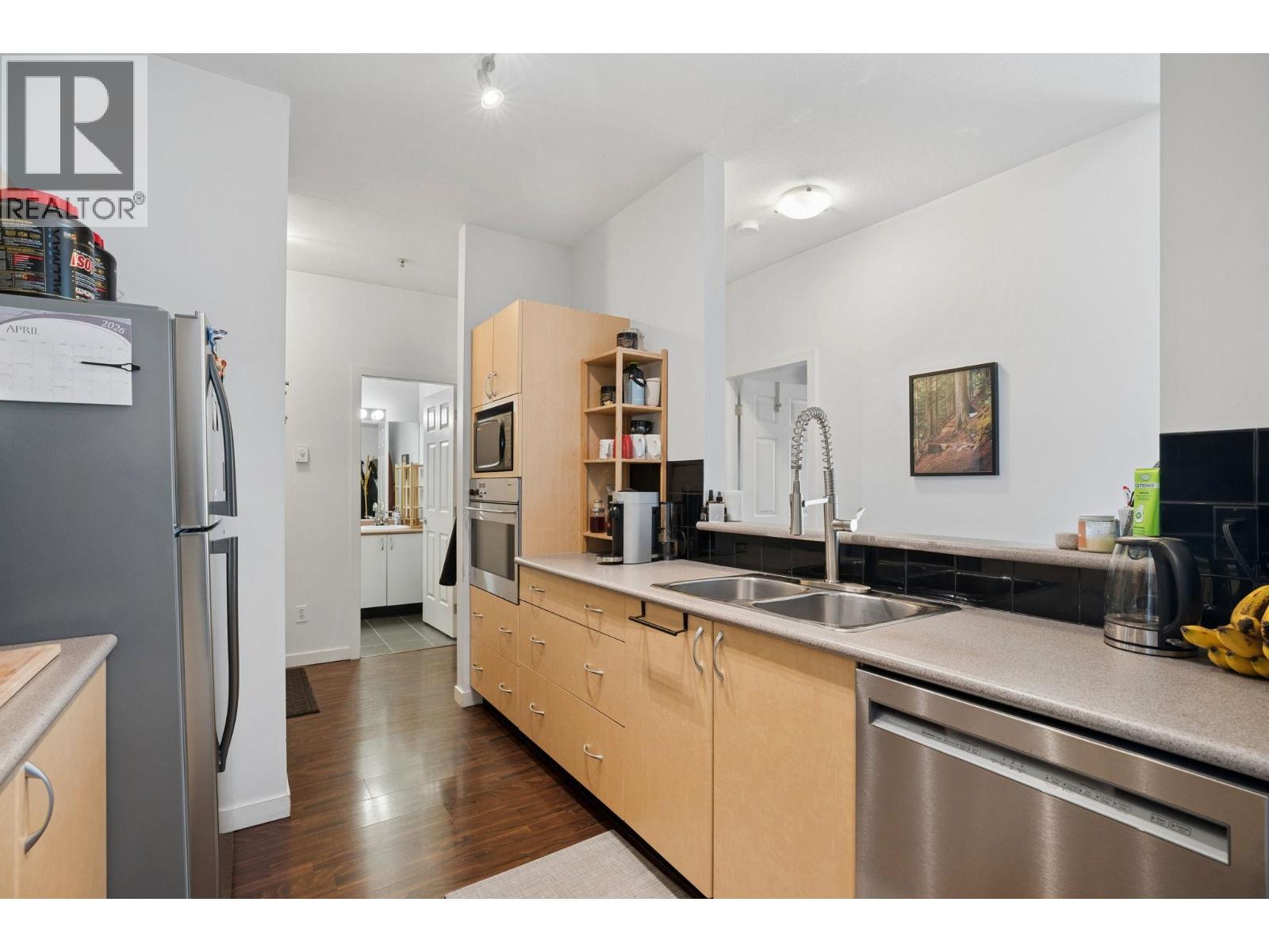 409 3768 Hastings Street, Burnaby, British Columbia  V5C 2H5 - Photo 23 - R3113243