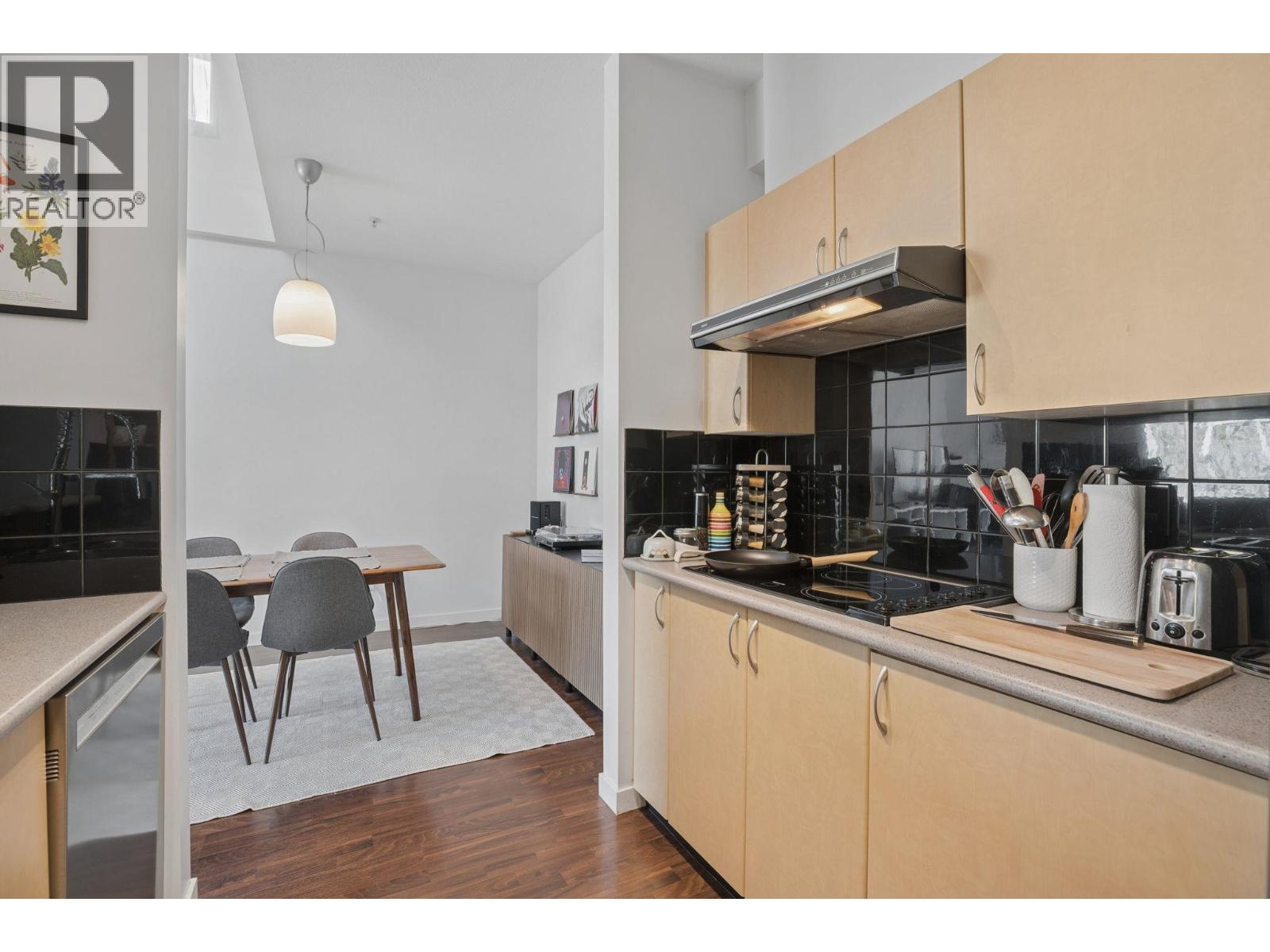 409 3768 Hastings Street, Burnaby, British Columbia  V5C 2H5 - Photo 22 - R3113243