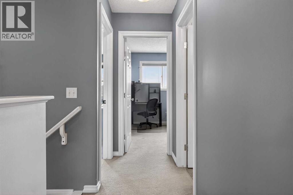 216 Royal Crest View NW, Calgary, Alberta  T3G 5W4 - Photo 19 - A2301515