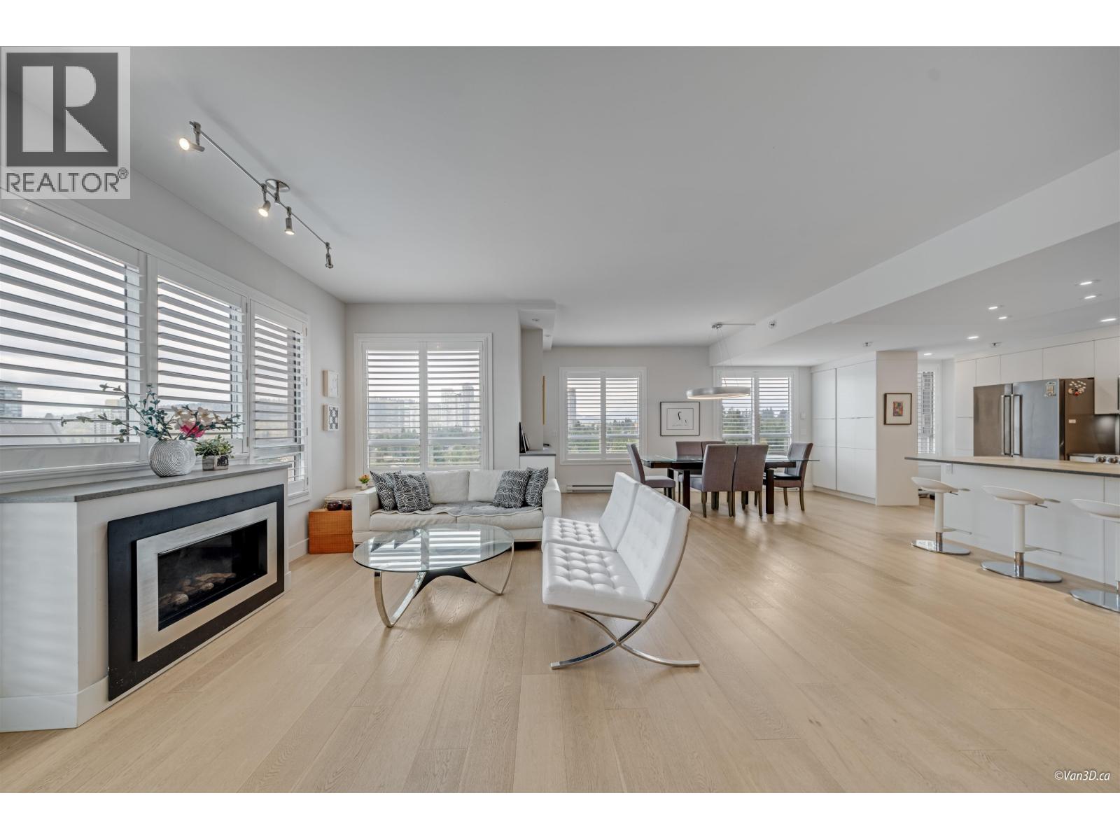 2102 555 Austin Avenue, Coquitlam, British Columbia  V3K 6R8 - Photo 11 - R3113326