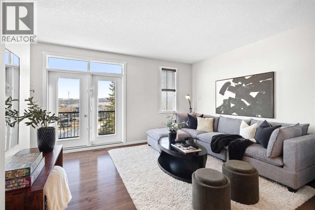 83 Evansview Gardens Nw, Calgary, Alberta  T3P 0L2 - Photo 2 - A2302106