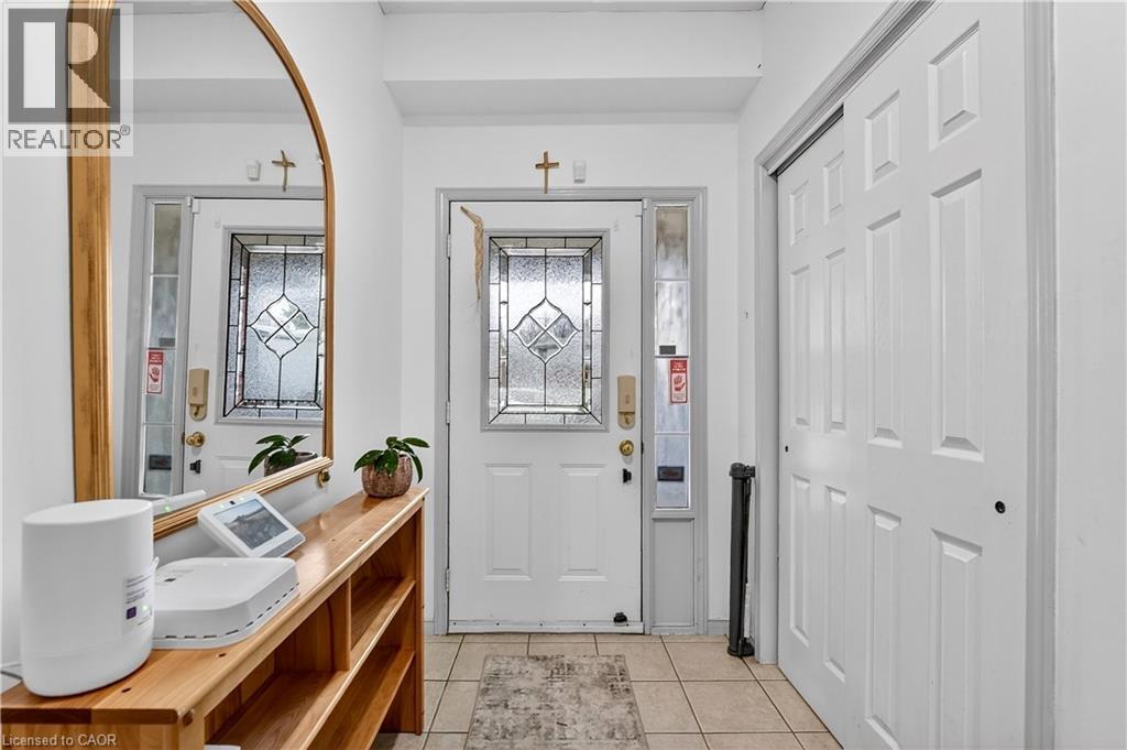 380 Highland Road Unit# W, Stoney Creek, Ontario  L8J 3W3 - Photo 3 - 40822508