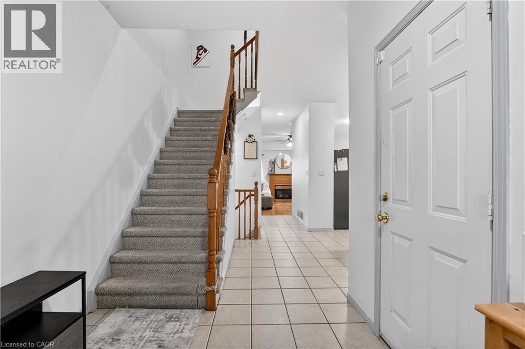 380 Highland Road Unit# W, Stoney Creek, Ontario  L8J 3W3 - Photo 4 - 40822508