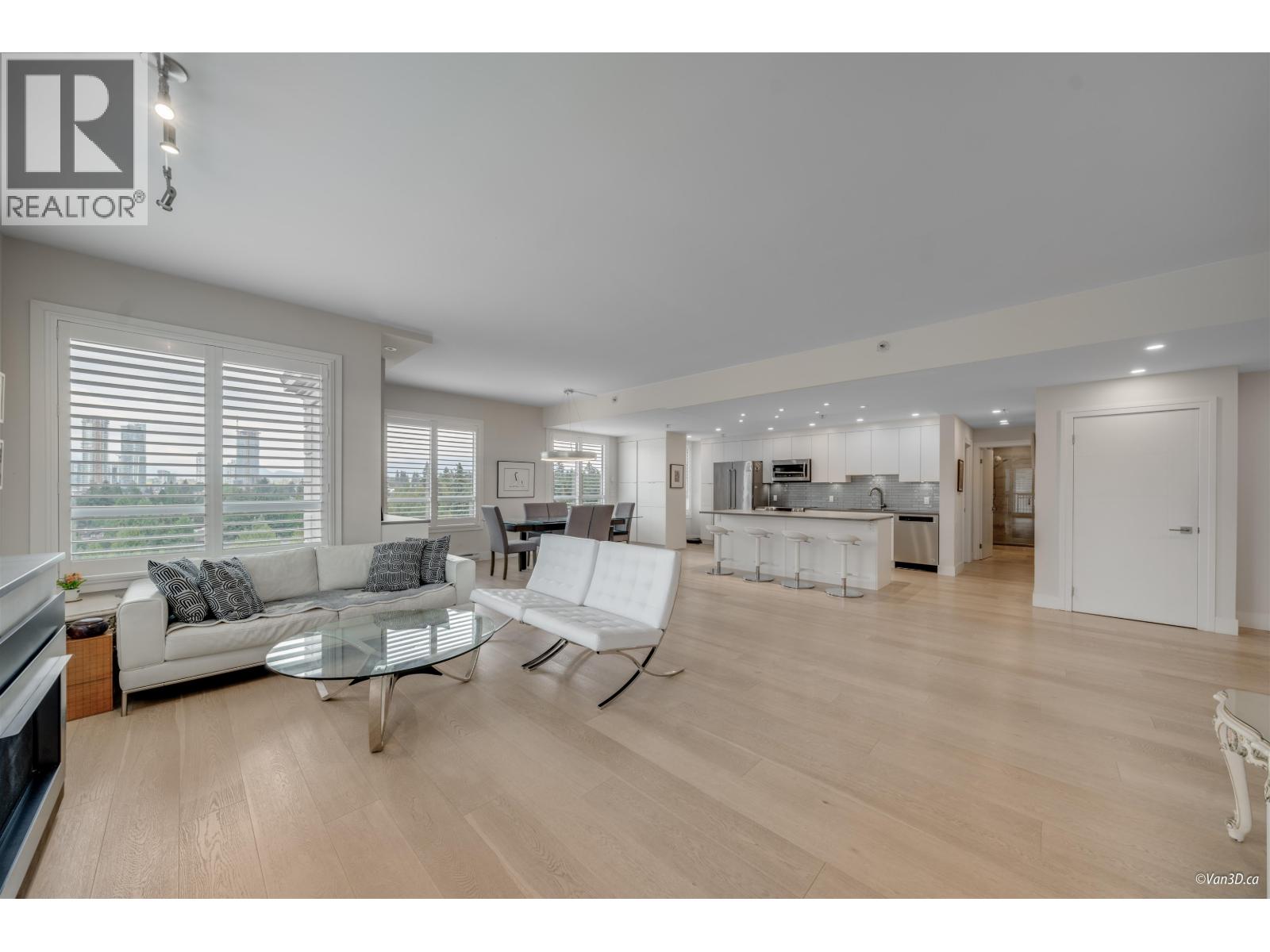 2102 555 Austin Avenue, Coquitlam, British Columbia  V3K 6R8 - Photo 12 - R3113326