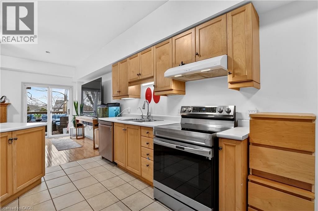 380 Highland Road Unit# W, Stoney Creek, Ontario  L8J 3W3 - Photo 7 - 40822508