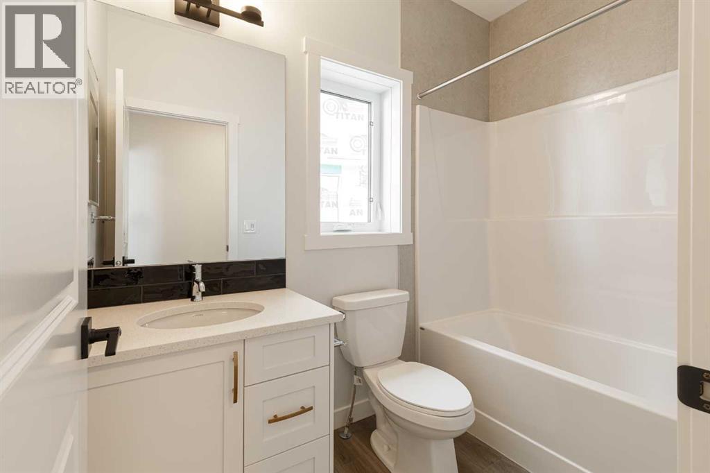 125 Monarch Bend, Rural Rocky View County, Alberta  T3Z 0K4 - Photo 22 - A2302248