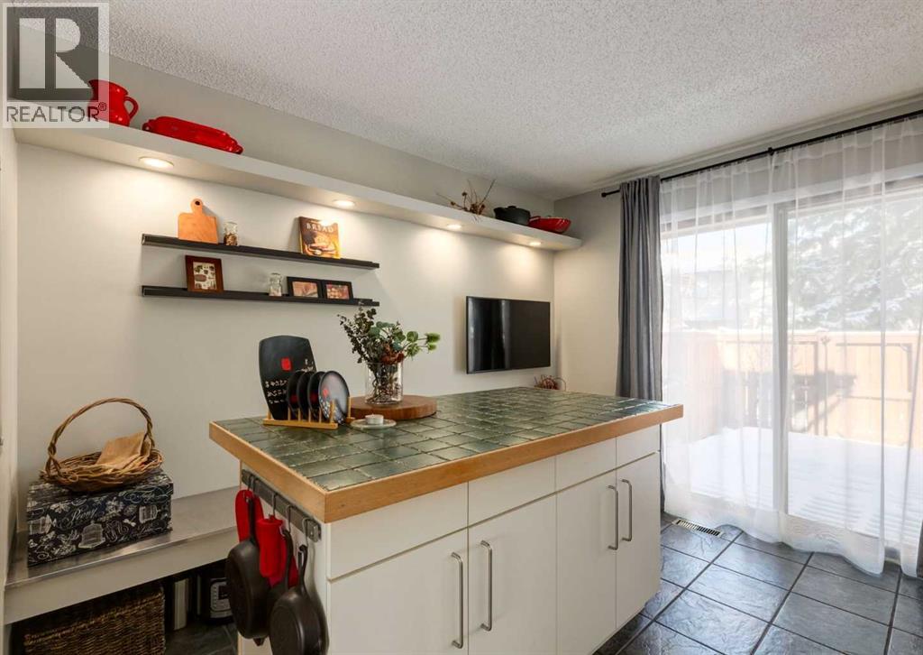 25, 3302 50 Street Nw, Calgary, Alberta  T3A 2C6 - Photo 9 - A2302699