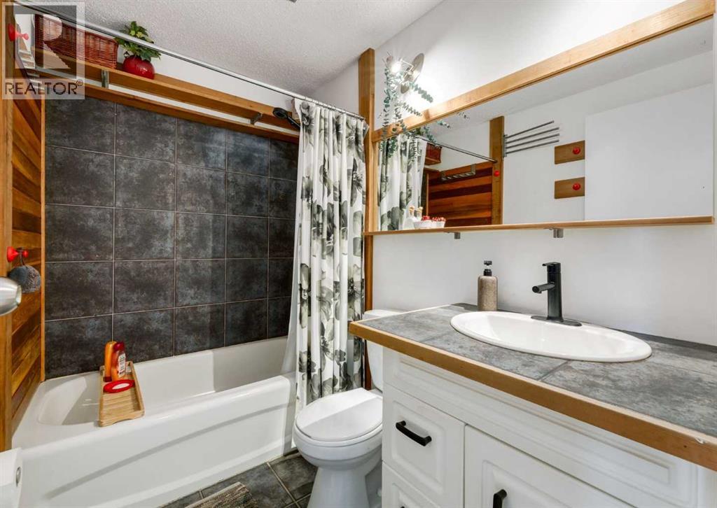 25, 3302 50 Street Nw, Calgary, Alberta  T3A 2C6 - Photo 22 - A2302699