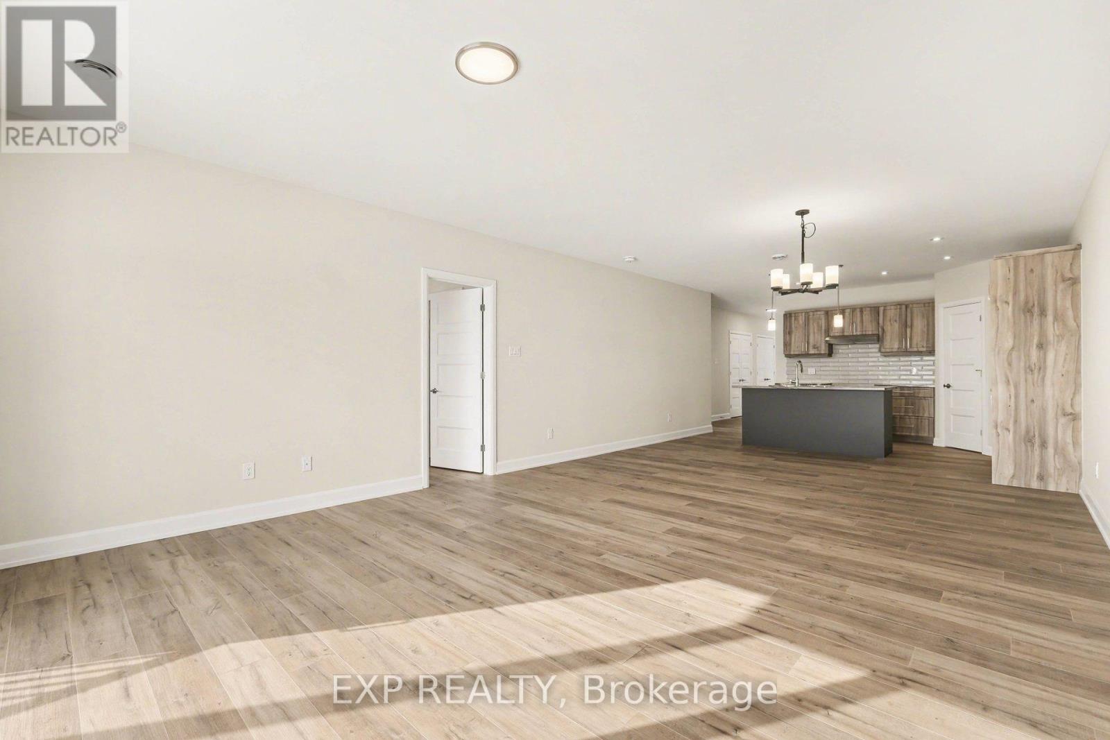 A - 444 Falcon Lane, Russell, Ontario  K4R 0M5 - Photo 6 - X13021618