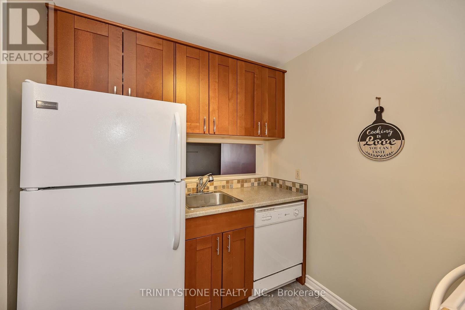 57 - 811 Connaught Avenue, Ottawa, Ontario  K2B 8K3 - Photo 9 - X13021646