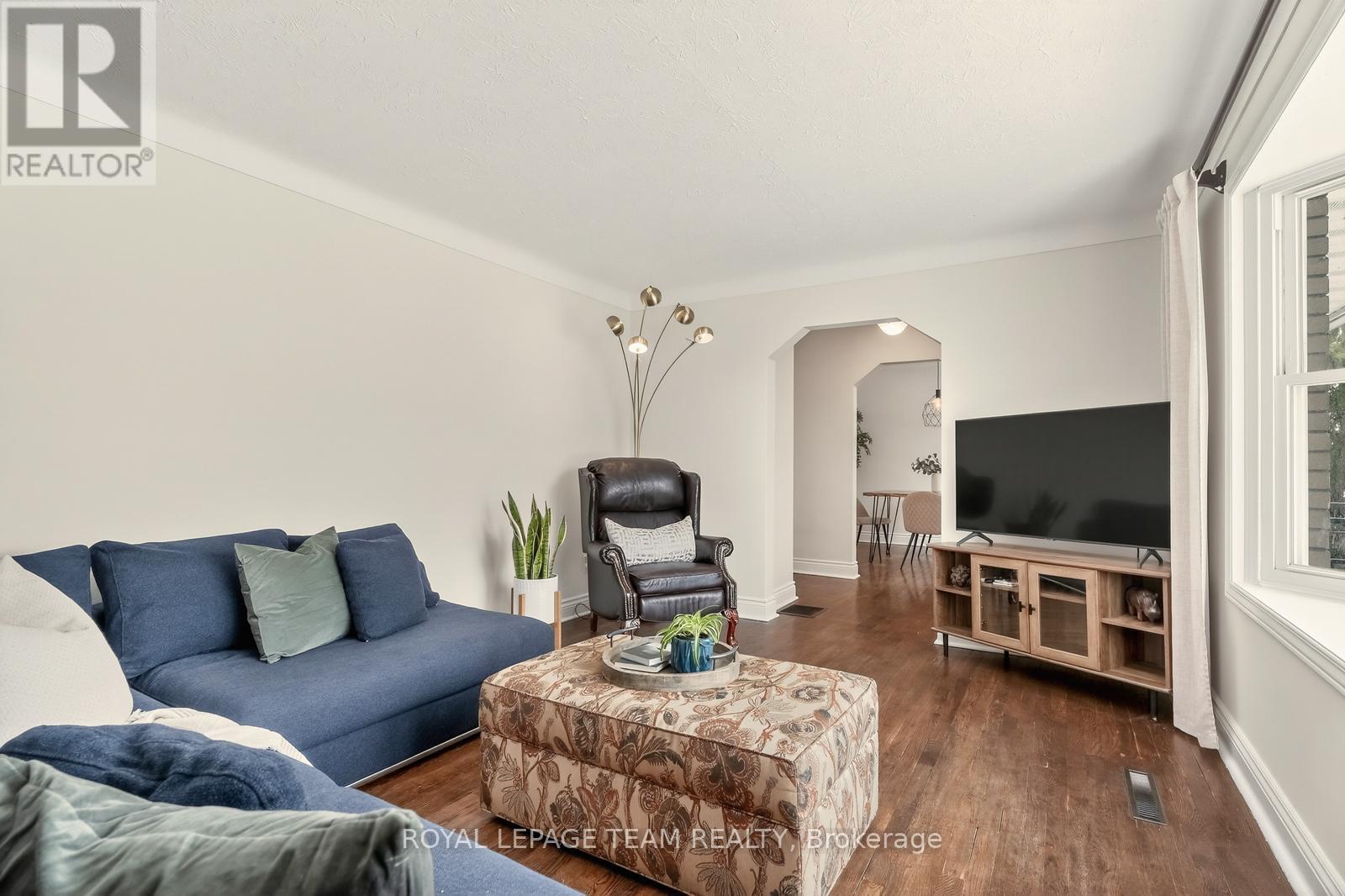 1314 Randall Avenue, Ottawa, Ontario  K1H 7R1 - Photo 4 - X13021686