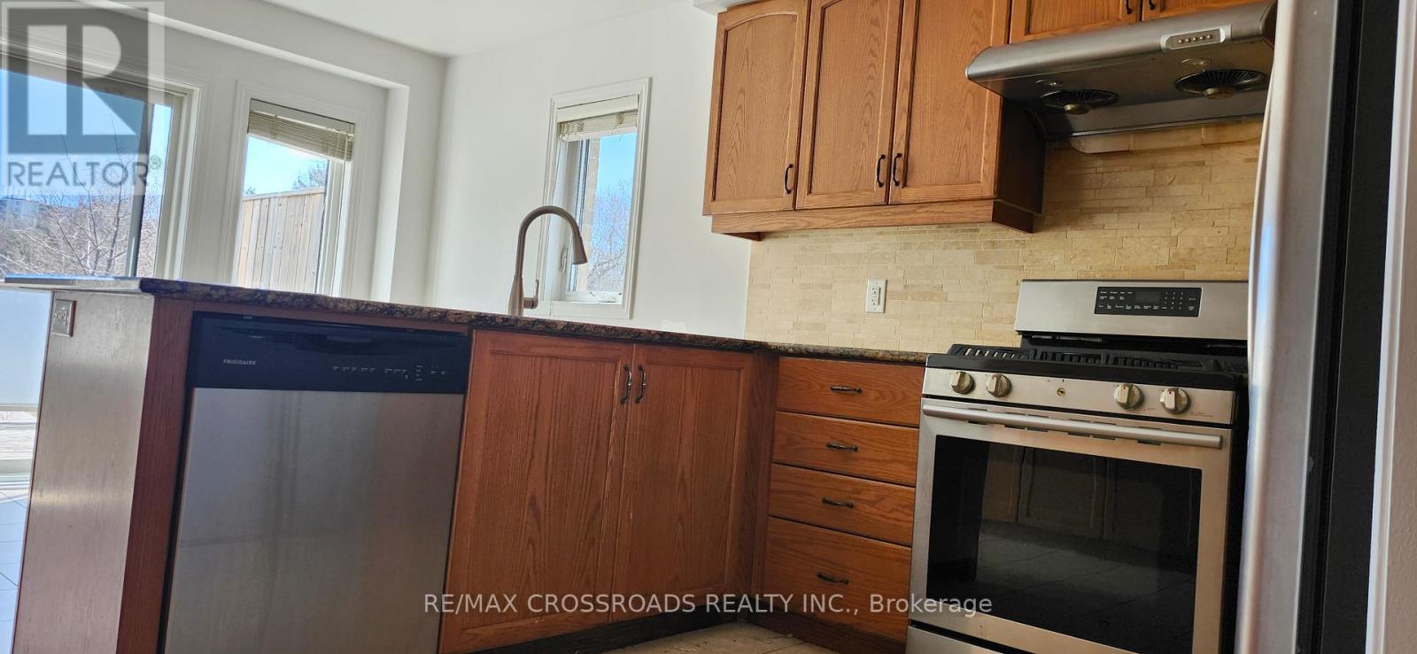 1309 Danforth Road, Toronto, Ontario  M1J 0B1 - Photo 11 - E13016934