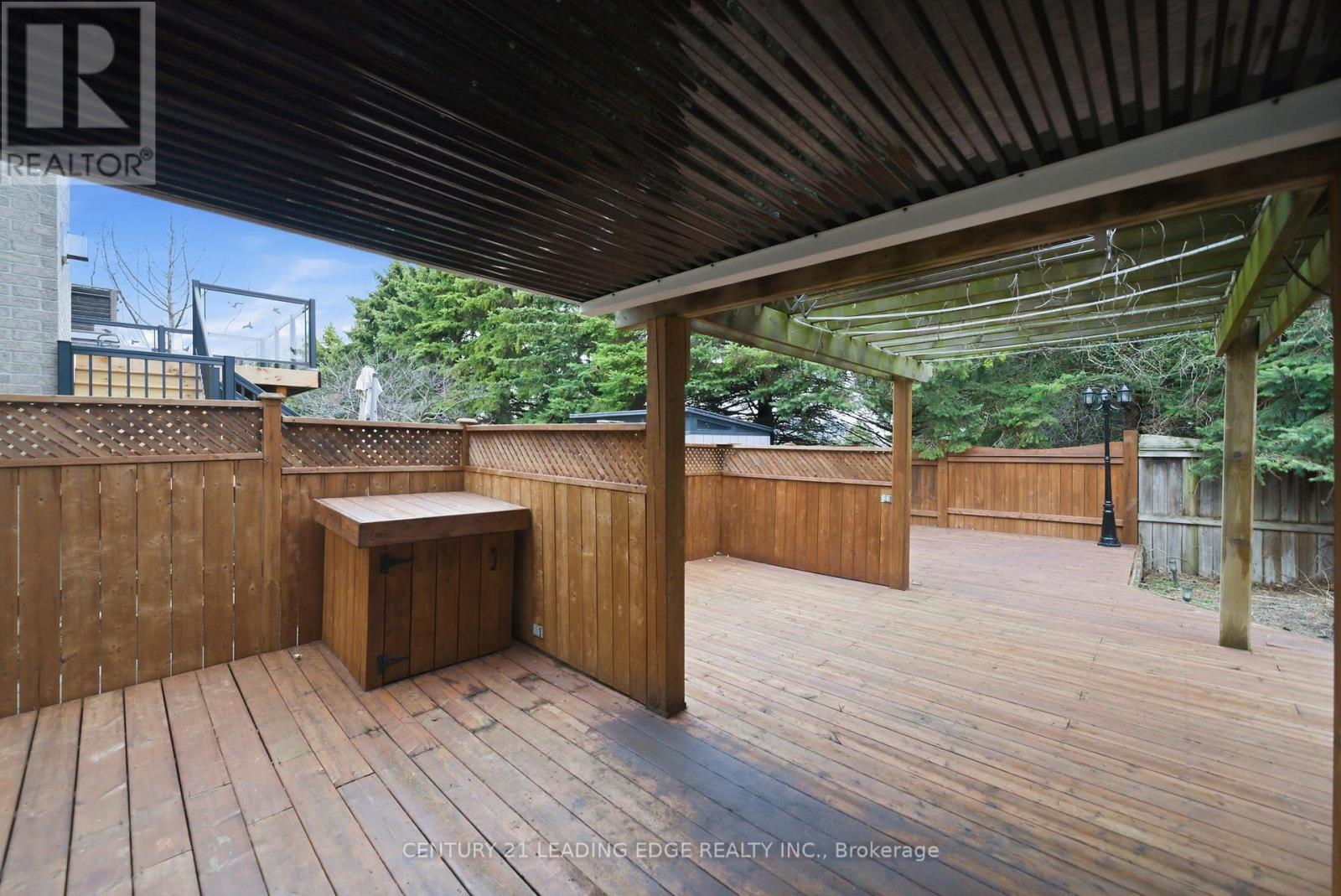 87 Tallships Drive, Whitby, Ontario  L1N 9X5 - Photo 37 - E13021484