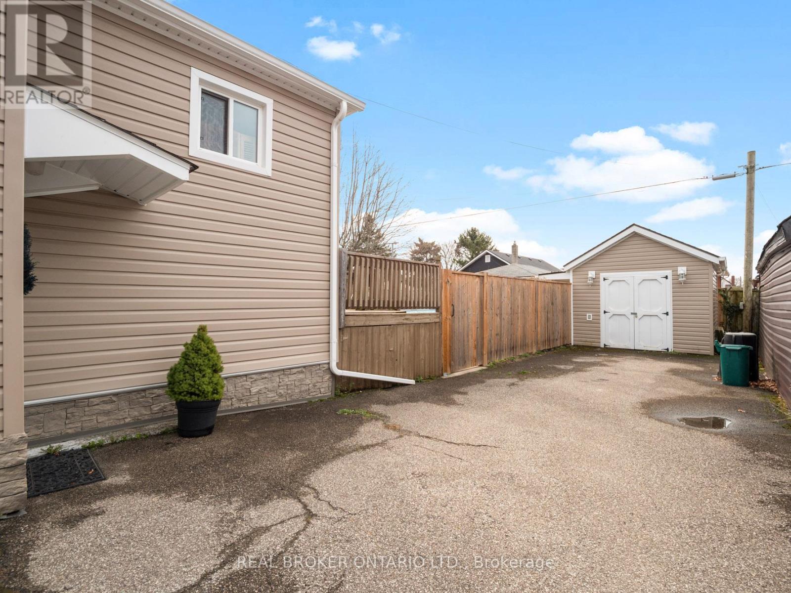 65 Christmas Street, Port Colborne, Ontario  L3K 1M4 - Photo 34 - X13021722