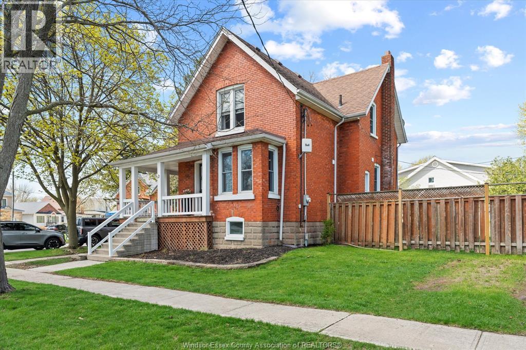 3 Lyon, Tilbury, Ontario  N0P 2L0 - Photo 2 - 26008652