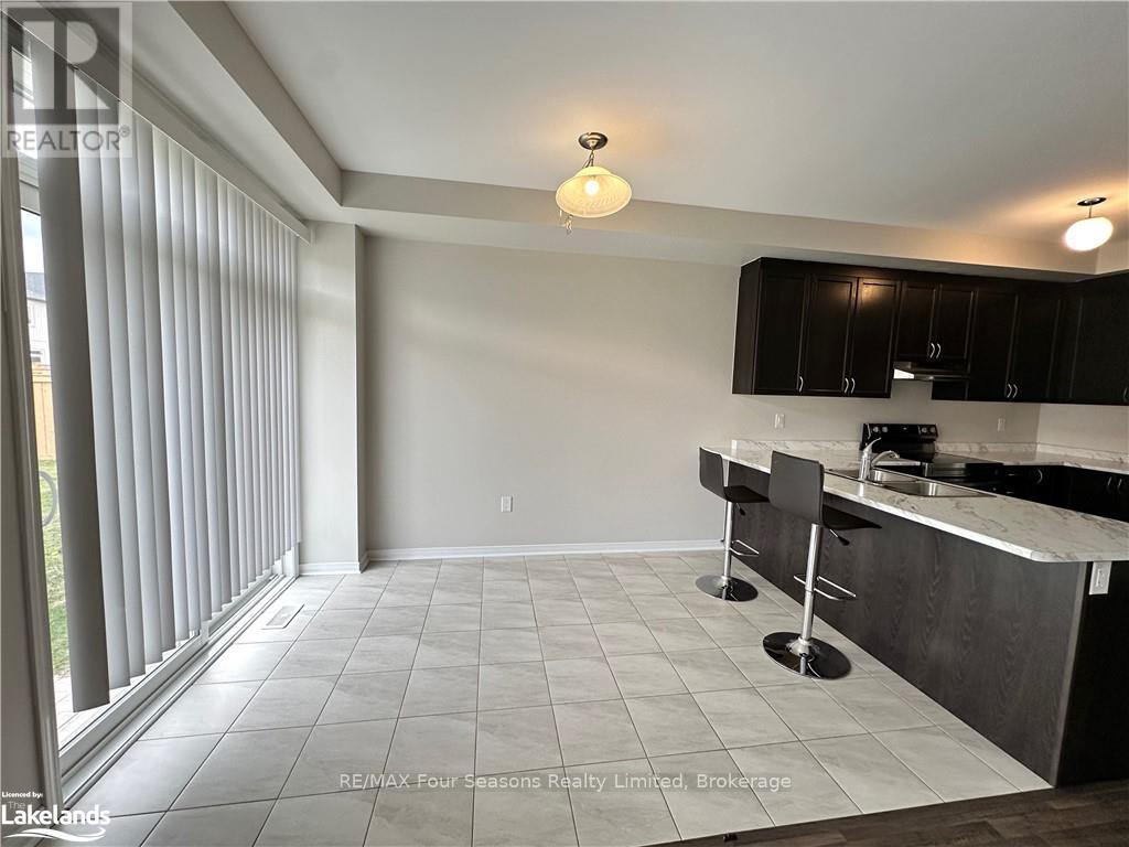 7 Bailey Street, Collingwood, Ontario  L9Y 2L5 - Photo 11 - S13021656