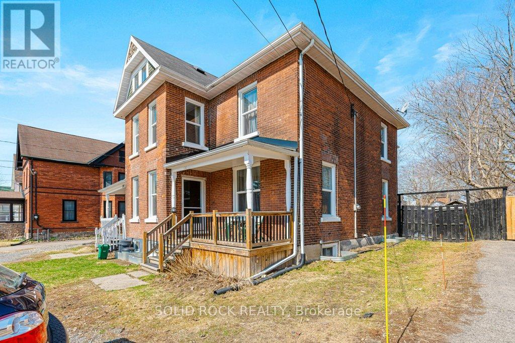 190 Church Street, Brockville, Ontario  K6V 3Y2 - Photo 1 - X13021620