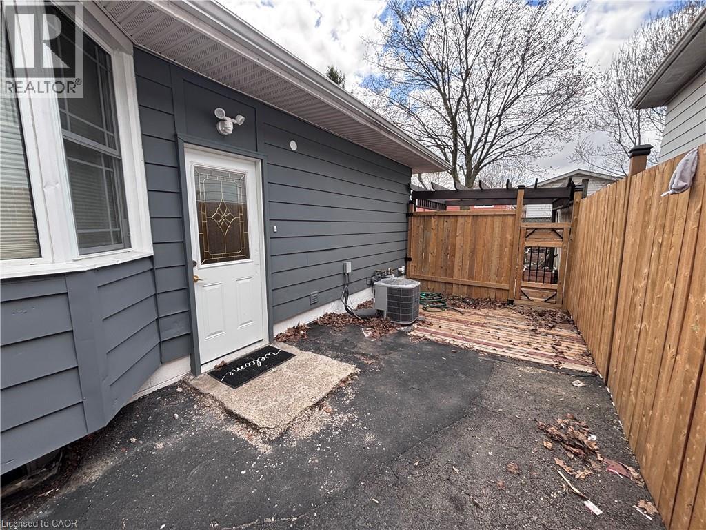 185 Bonaventure Drive Unit# 2, Hamilton, Ontario  L9C 4R1 - Photo 16 - 40822564