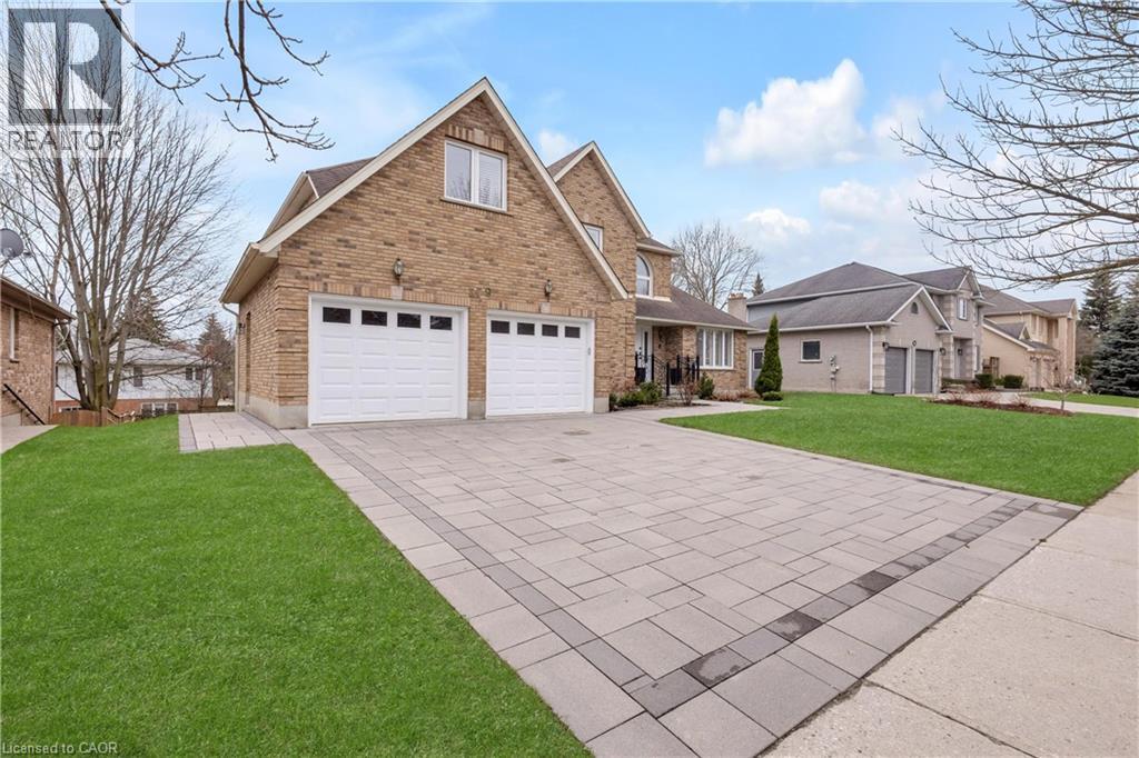 579 Paradise Crescent, Waterloo, Ontario  N2T 2J7 - Photo 2 - 40822249